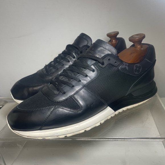 Louis Vuitton black monogram canvas and mesh run away lace up snesrkers sz 9.5 - Picture 3 of 16